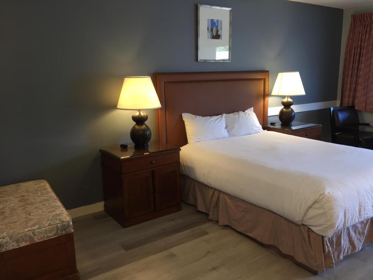 פארקסוויל Vip Motel מראה חיצוני תמונה